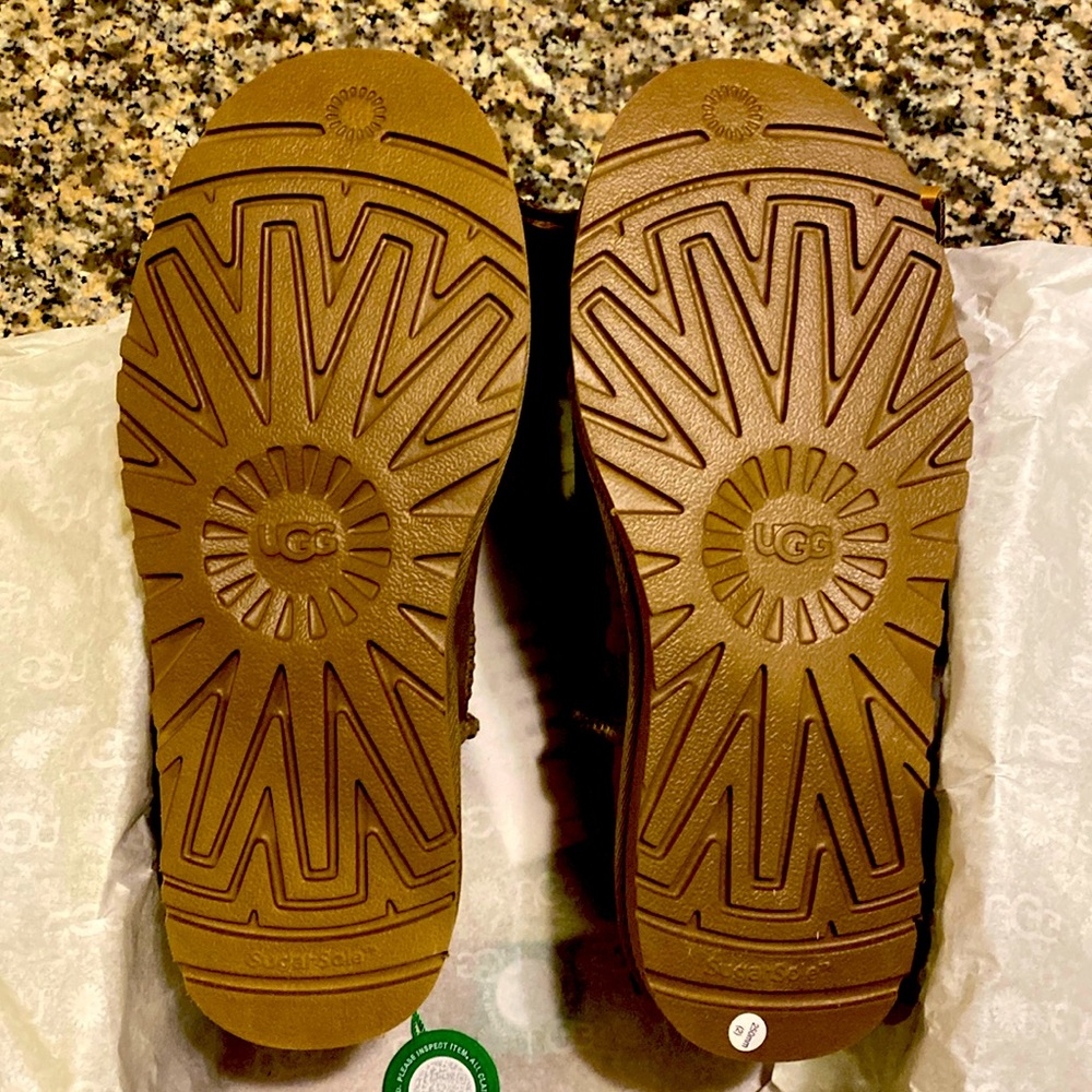 UGG Classic Ultra Mini